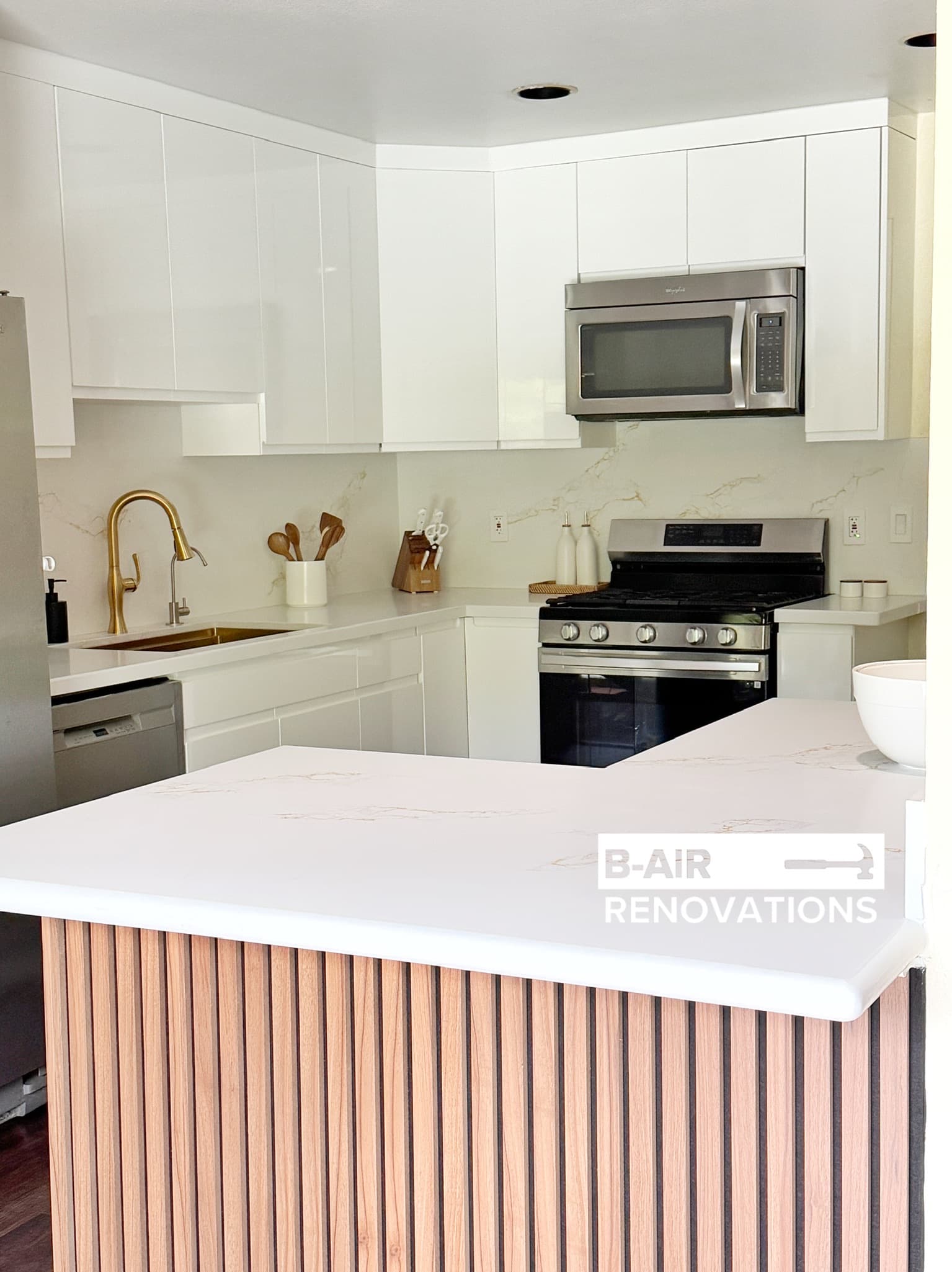 White Modern Kitchen